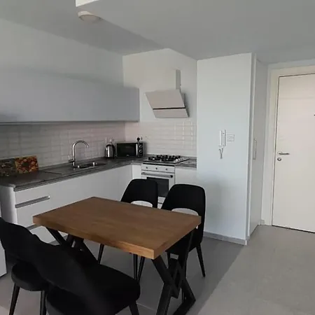 דירה Abelia Residance 1 *