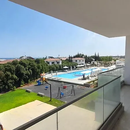 Apartment Abelia Residance 1 *